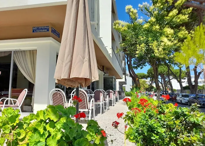 Phaethon Hotel